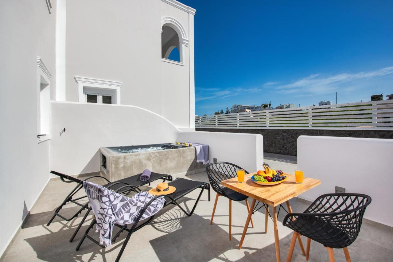 Abasa Fira (Santorini)