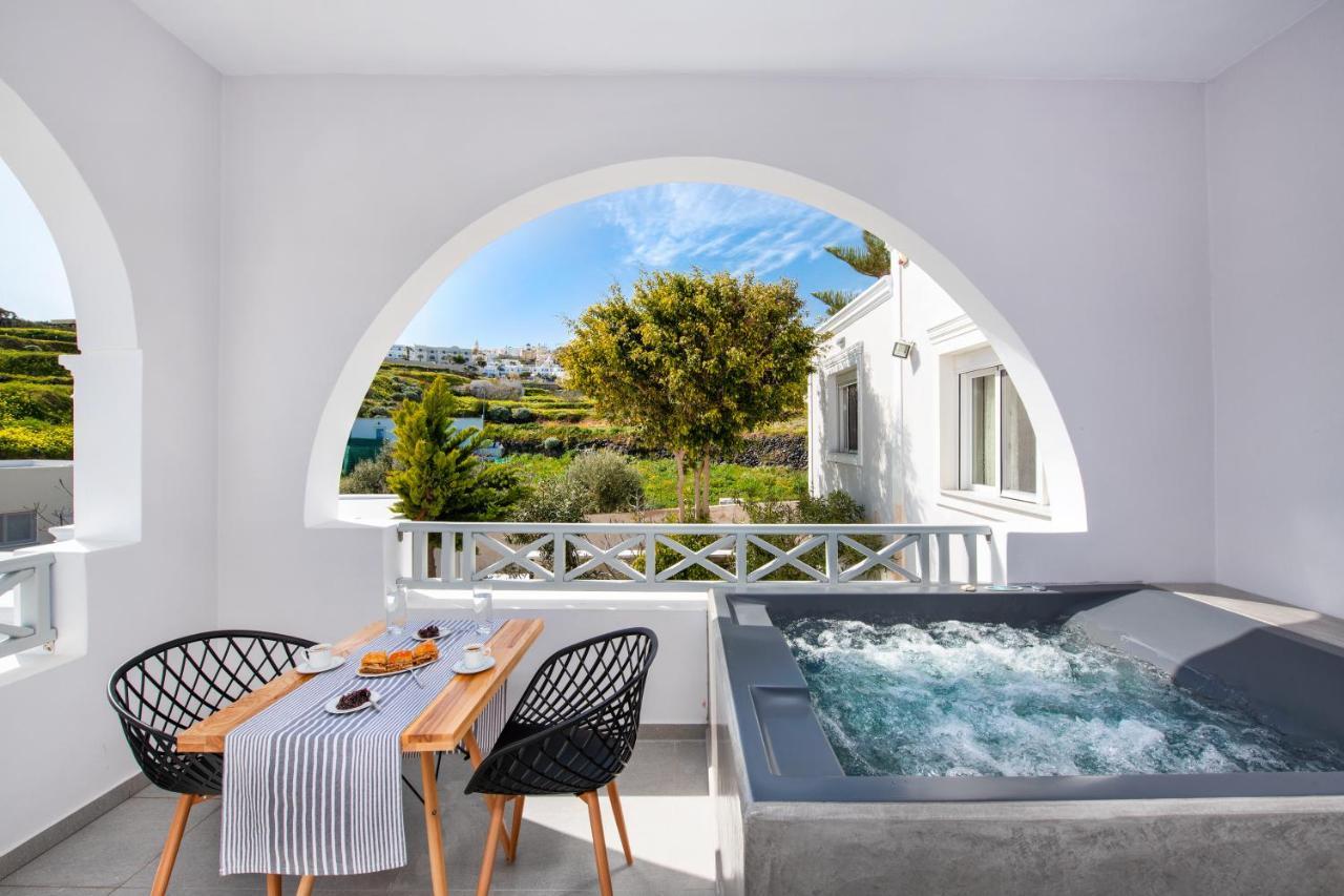 Abasa 4* Fira (Santorini)